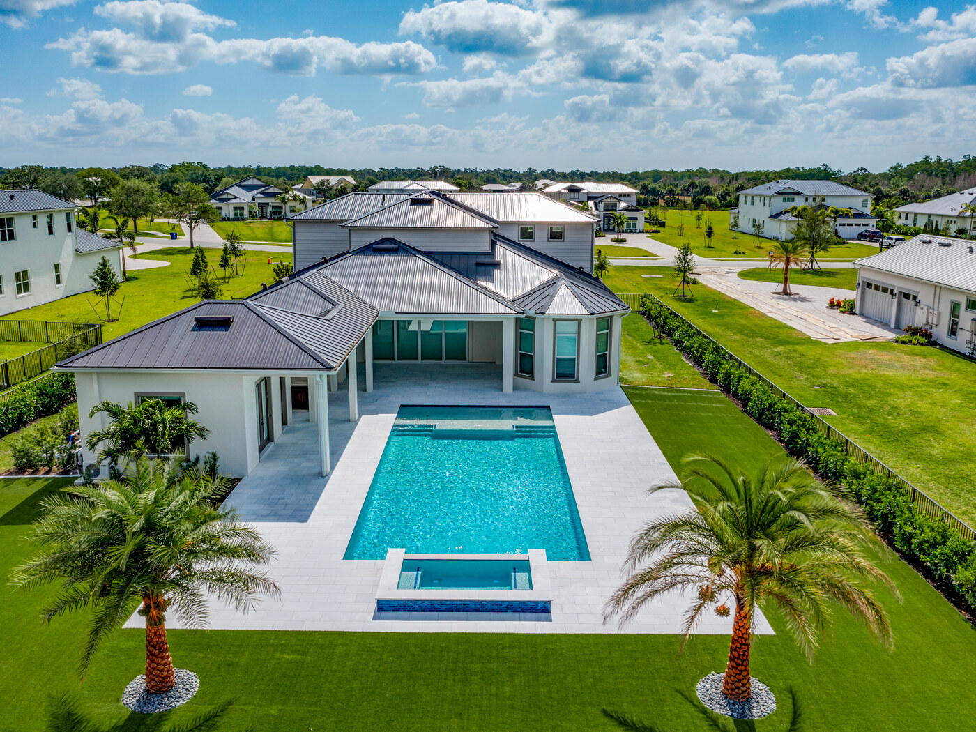 Looking across the vanishing edge of the Southlake pool toward the Intracoastal Waterway